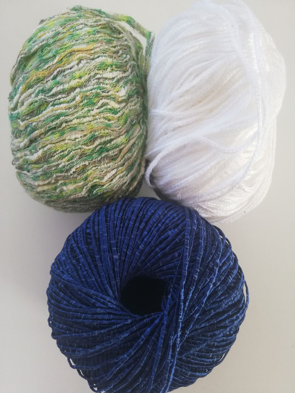 grün-melliert/weiß/marine