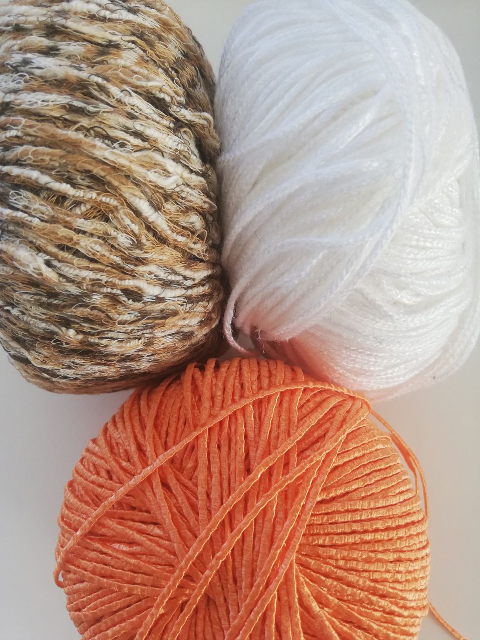 braun-natur-weiß/weiß/orange-apricot